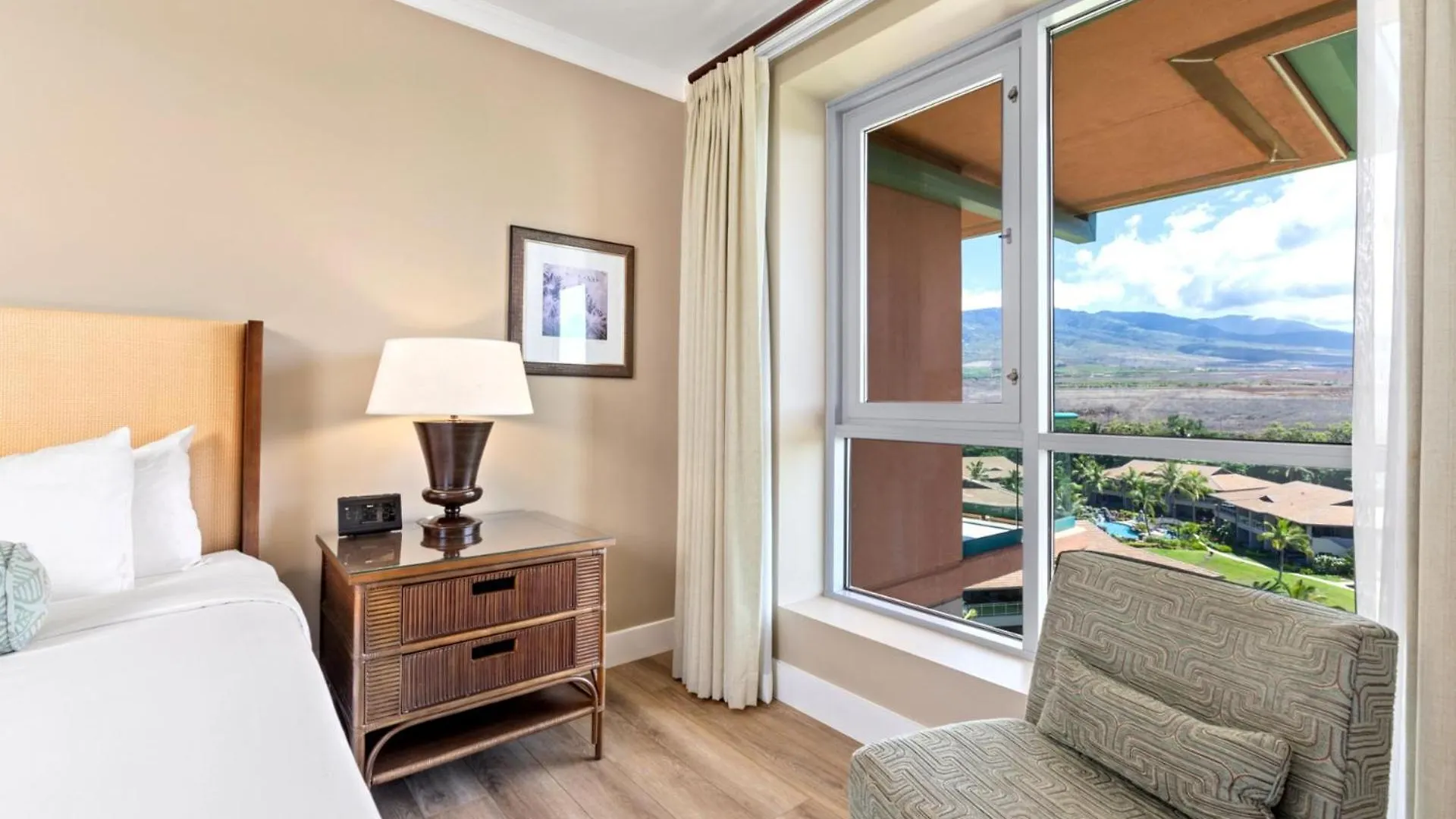 Apartment Kbm Resorts Free Car Honua Kai Konea Hkk-816 Mountain View W Beach Gear Kaanapali USA