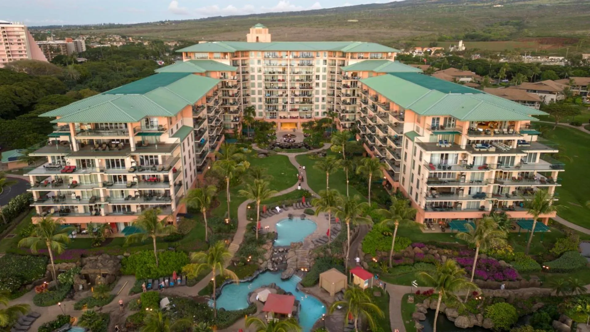 Kbm Resorts Free Car Honua Kai Konea Hkk-816 Mountain View W Beach Gear Kaanapali