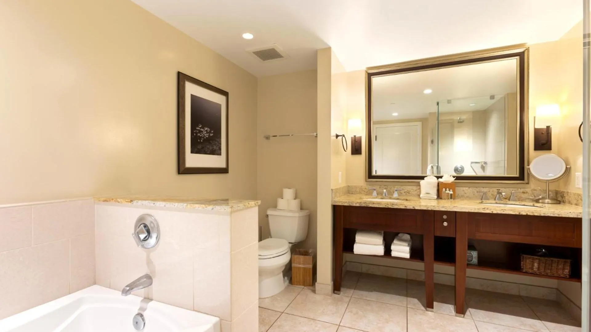 Apartment Kbm Resorts Free Car Honua Kai Konea Hkk-816 Mountain View W Beach Gear Kaanapali