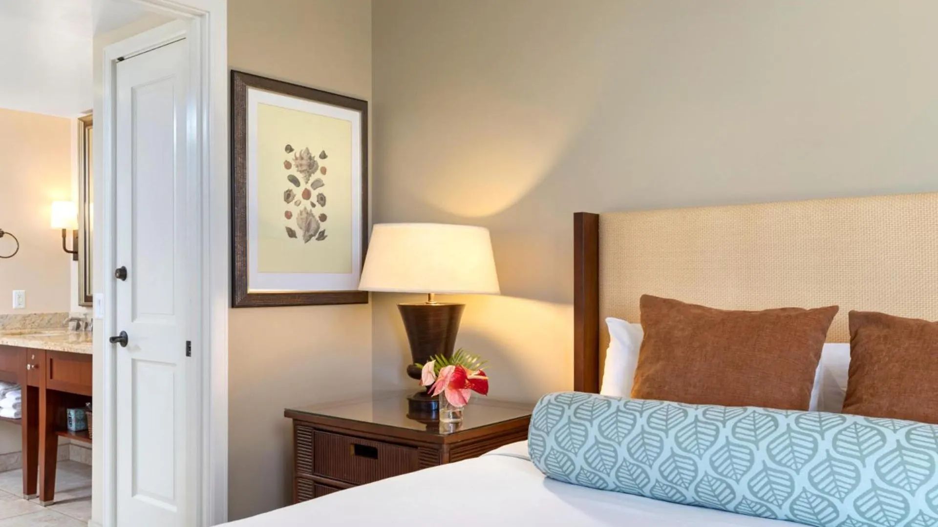 Apartment Kbm Resorts Free Car Honua Kai Konea Hkk-816 Mountain View W Beach Gear Kaanapali United States