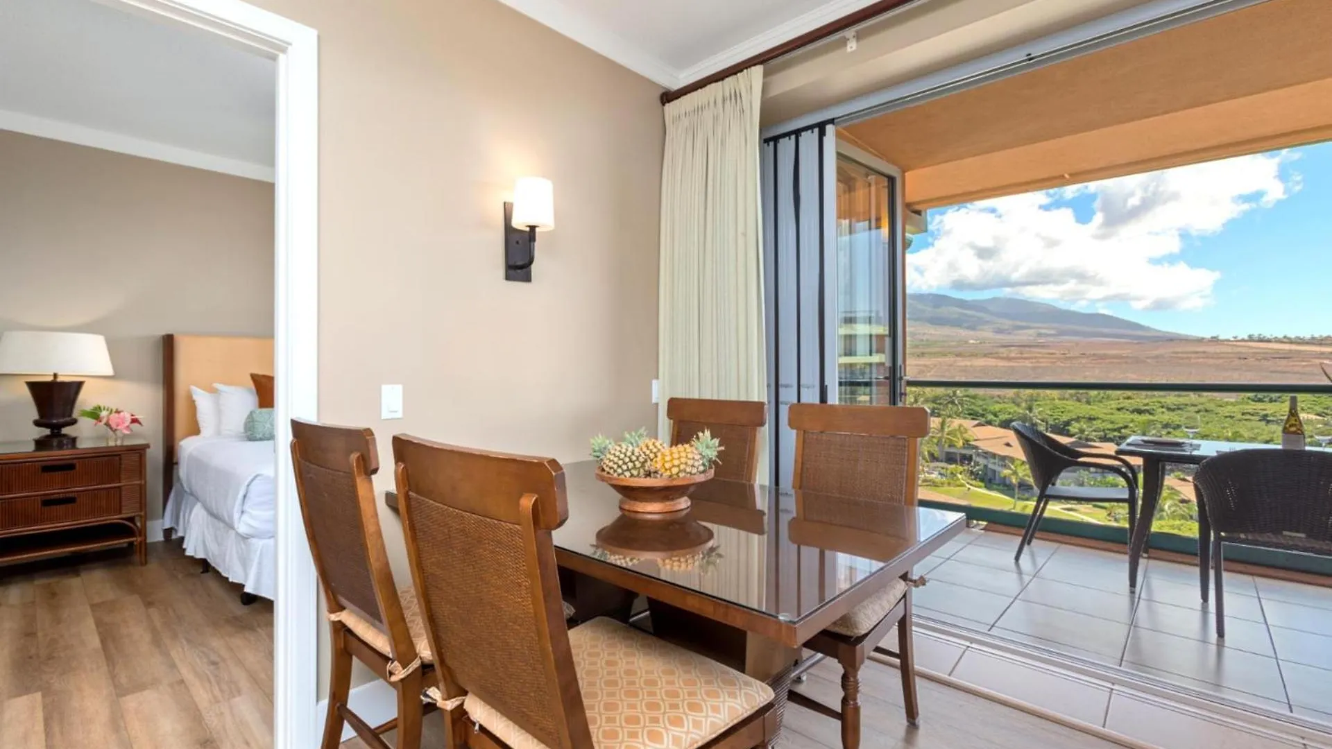 Apartment Kbm Resorts Free Car Honua Kai Konea Hkk-816 Mountain View W Beach Gear Kaanapali